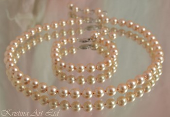 Колие от Сваровски перли, цвят *Peach* ,ф8 мм 