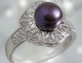 Сребърен пръстен с естествена черна перла,проба 925